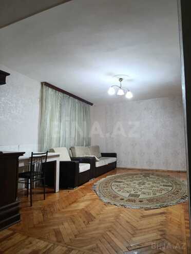 Продаётся 1-комн. вторичка 35 м², м. Иншаатчылар, photo 1 from 13