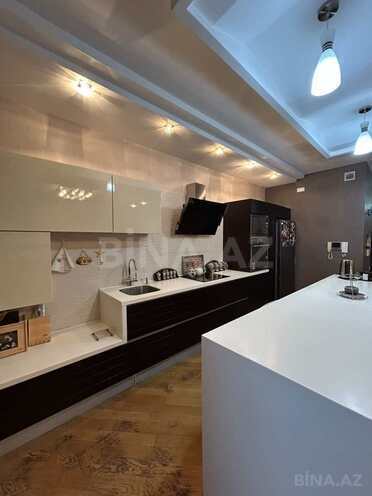 Продаётся 3-комн. новостройка 138 м², м. Иншаатчылар, photo 11 from 32