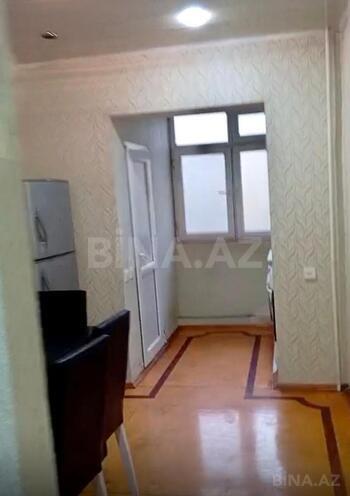 İcarəyə verilir 1 otaqlı köhnə tikili 40 m², İnşaatçılar m., photo 10 from 11