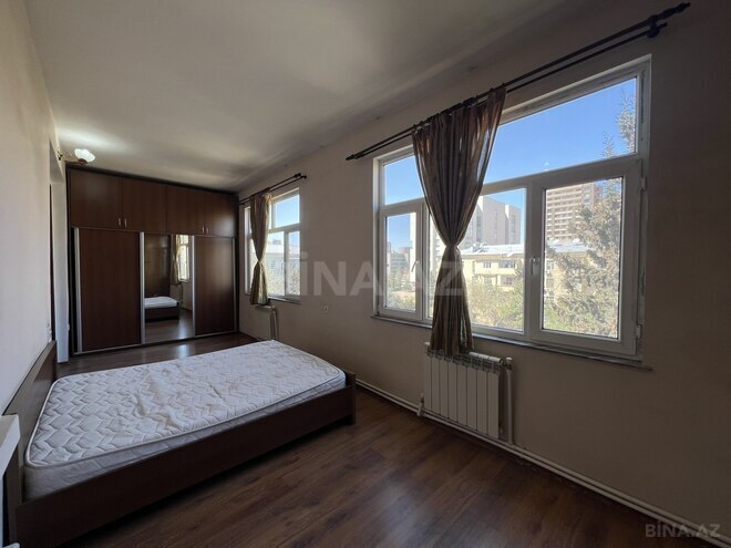 Продаётся 3-комн. вторичка 110 м², м. Шах Исмаил Хатаи, photo 7 from 24