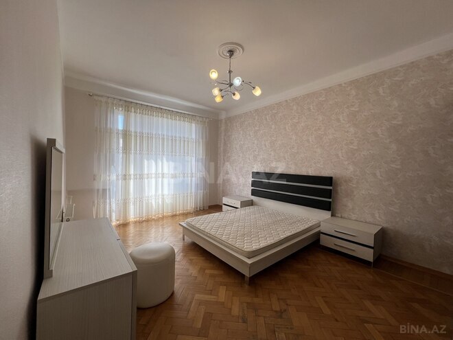 Продаётся 3-комн. вторичка 110 м², м. Шах Исмаил Хатаи, photo 12 from 24
