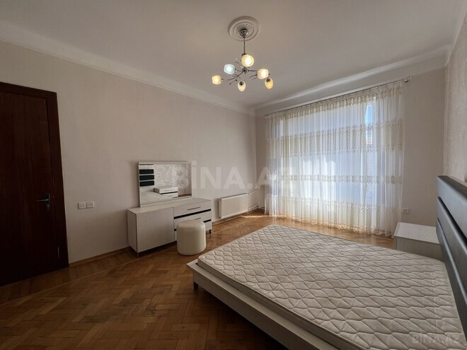 Продаётся 3-комн. вторичка 110 м², м. Шах Исмаил Хатаи, photo 11 from 24