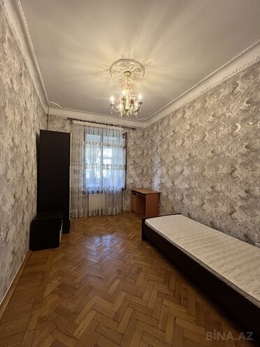Продаётся 3-комн. вторичка 110 м², м. Шах Исмаил Хатаи, photo 13 from 24