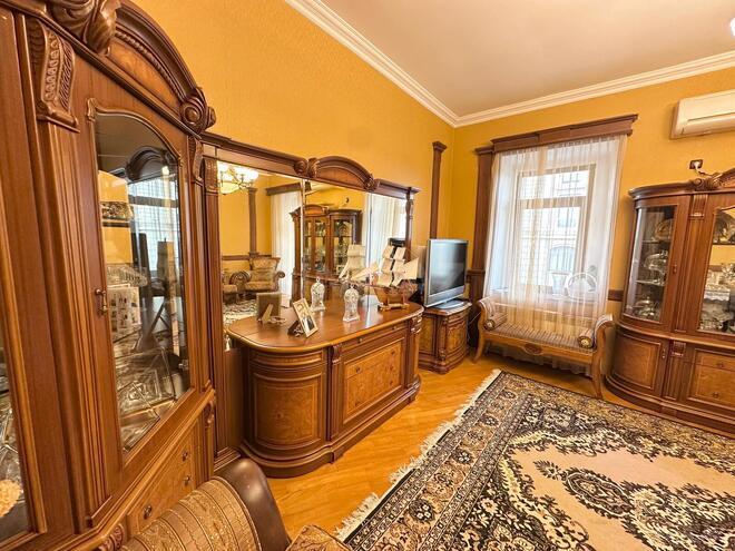 Satılır 2 otaqlı köhnə tikili 70 m², İçəri Şəhər m., photo 5 from 14