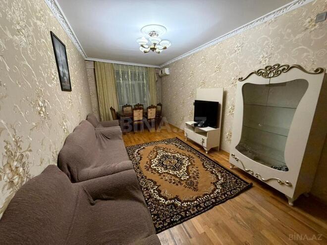 Сдаётся 3-комн. новостройка 80 м², м. Иншаатчылар, photo 1 from 16