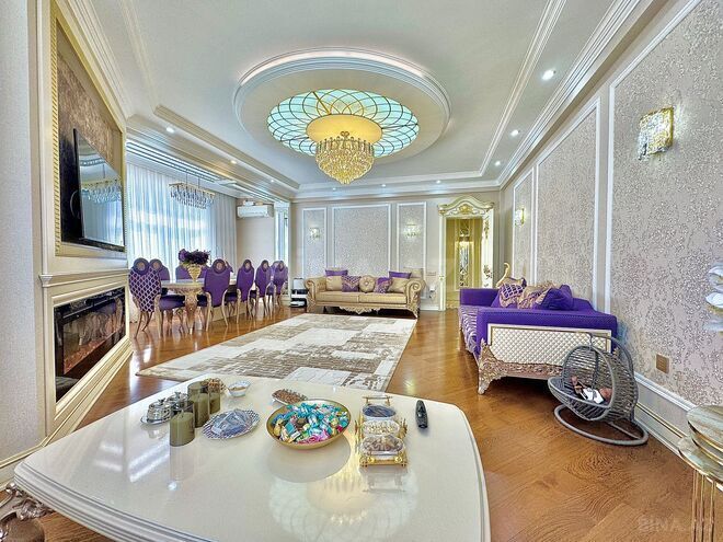 Satılır 4 otaqlı yeni tikili 220 m², Qara Qarayev m., photo 1 from 32