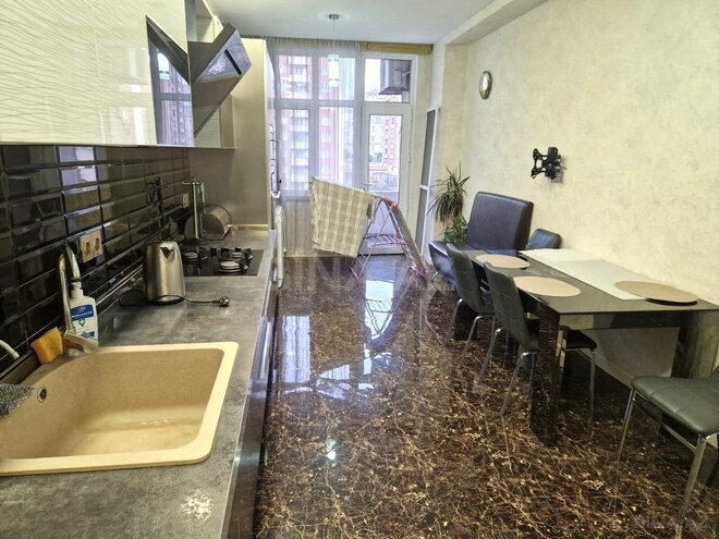 Сдаётся 4-комн. новостройка 196 м², Насиминский  р., photo 15 from 24