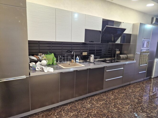 Сдаётся 4-комн. новостройка 196 м², Насиминский  р., photo 17 from 24