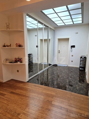 Сдаётся 4-комн. новостройка 196 м², Насиминский  р., photo 19 from 24