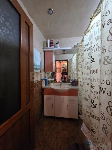 Satılır 2 otaqlı köhnə tikili 60 m², Yasamal r., photo 20 from 24