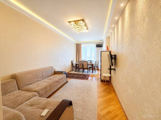 Продаётся 2-комн. новостройка 70 м², пос. Бадамдар, photo 1 from 12