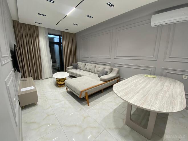 Сдаётся 4-комн. новостройка 160 м², Насиминский  р., photo 1 from 15