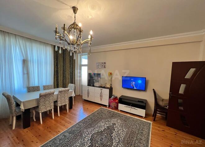Продаётся 2-комн. новостройка 86 м², м. Нефтчиляр, photo 1 from 10