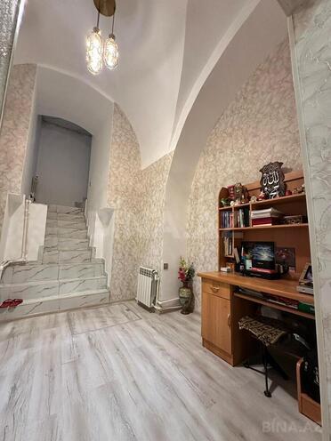 Satılır 4 otaqlı köhnə tikili 114 m², 28 May m., photo 5 from 16