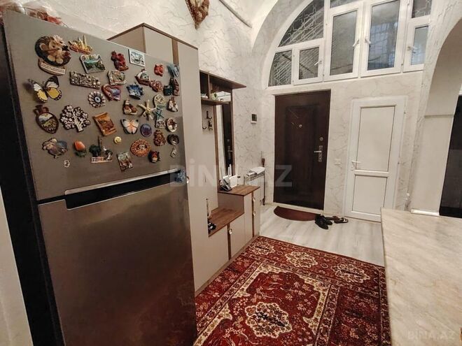 Satılır 4 otaqlı köhnə tikili 114 m², 28 May m., photo 8 from 16