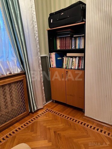 Продаётся 4-комн. вторичка 141 м², м. Кара Караев, photo 27 from 32