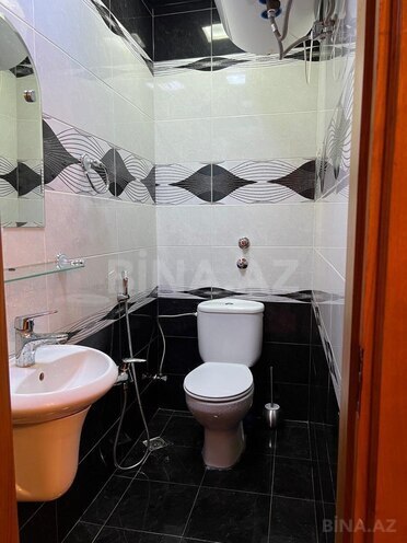 Продаётся 4-комн. вторичка 141 м², м. Кара Караев, photo 25 from 32