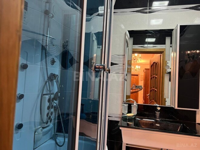 Продаётся 4-комн. вторичка 141 м², м. Кара Караев, photo 28 from 32