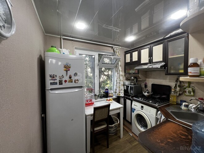 Продаётся 3-комн. вторичка 70 м², м. Нефтчиляр, photo 9 from 15