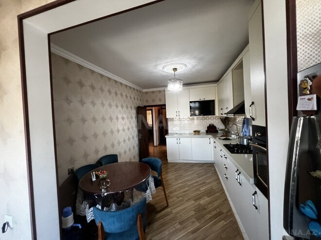 Satılır 5 otaqlı köhnə tikili 120 m², Xalqlar Dostluğu m., photo 19 from 25