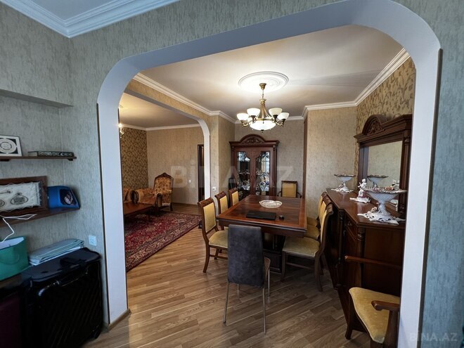Satılır 5 otaqlı köhnə tikili 120 m², Xalqlar Dostluğu m., photo 5 from 25
