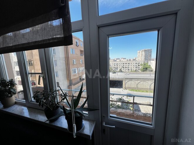 Satılır 5 otaqlı köhnə tikili 120 m², Xalqlar Dostluğu m., photo 20 from 25