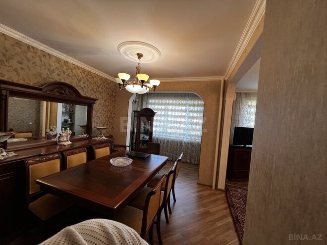 Satılır 5 otaqlı köhnə tikili 120 m², Xalqlar Dostluğu m., photo 7 from 25