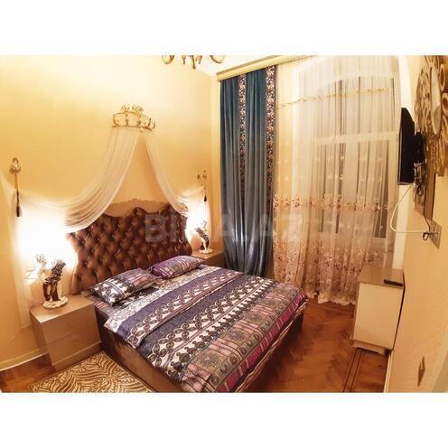 Сдаётся 3-комн. вторичка 85 м², м. Сахил, photo 1 from 25