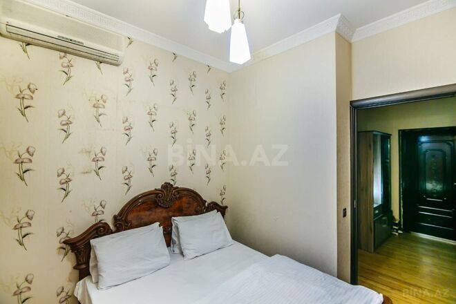 Сдаётся 3-комн. новостройка 130 м², м. Насими, photo 3 from 31