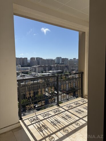 Продаётся 4-комн. новостройка 215 м², м. Элмляр Академиясы, photo 7 from 17