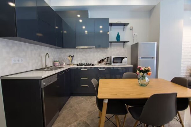 Сдаётся 3-комн. новостройка 105 м², пос. Бадамдар, photo 4 from 9