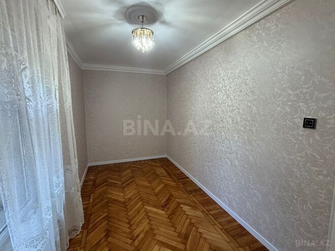 Satılır 2 otaqlı köhnə tikili 52 m², Xalqlar Dostluğu m., photo 8 from 15