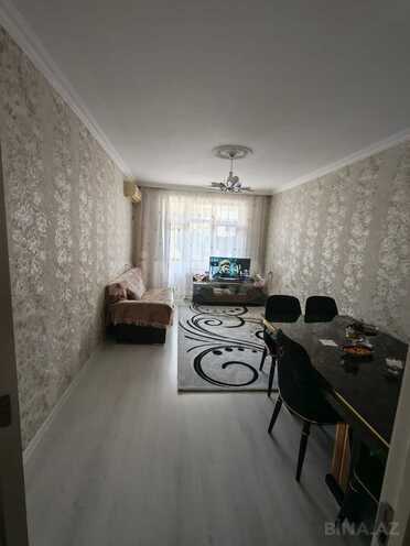 Продаётся 3-комн. вторичка 65 м², Хатаинский р., photo 1 from 7