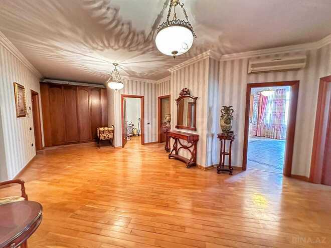 Satılır 4 otaqlı yeni tikili 240 m², 28 May m., photo 16 from 23