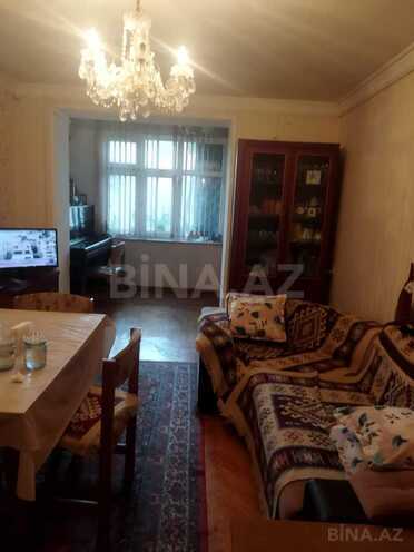 Продаётся 2-комн. вторичка 45 м², м. Элмляр Академиясы, photo 4 from 12