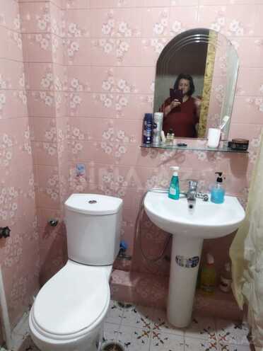 Продаётся 2-комн. вторичка 45 м², м. Элмляр Академиясы, photo 10 from 12