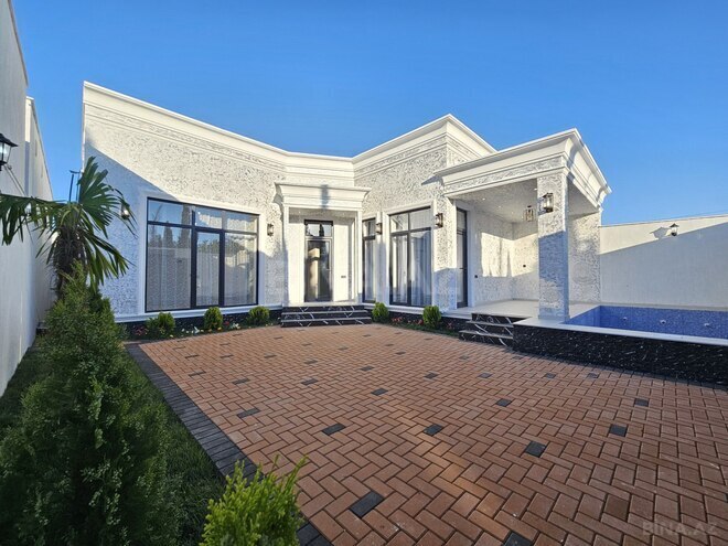 Satılır 4 otaqlı həyət evi/bağ evi 140 m², Şüvəlan q., photo 1 from 32