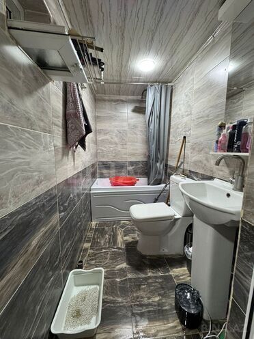 Satılır 3 otaqlı köhnə tikili 50 m², Sahil m., photo 7 from 10