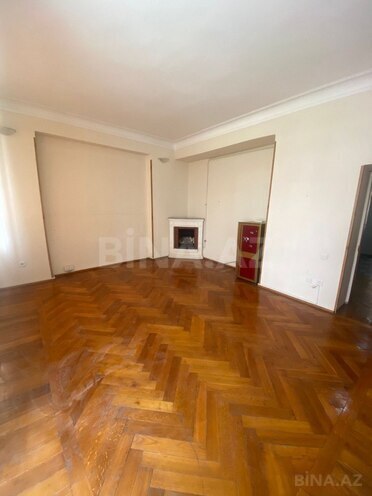 Продаётся 3-комн. вторичка 105 м², м. Сахил, photo 5 from 12