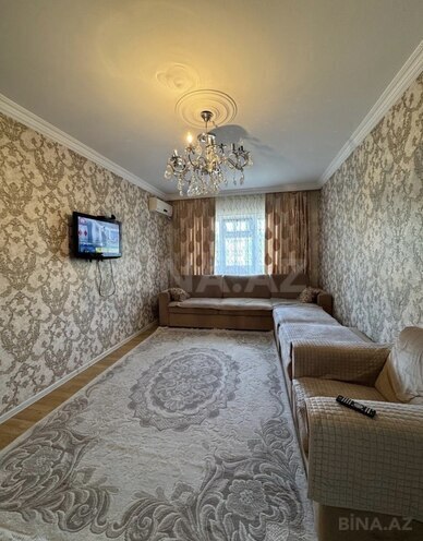 Satılır 4 otaqlı köhnə tikili 100 m², İnşaatçılar m., photo 1 from 15