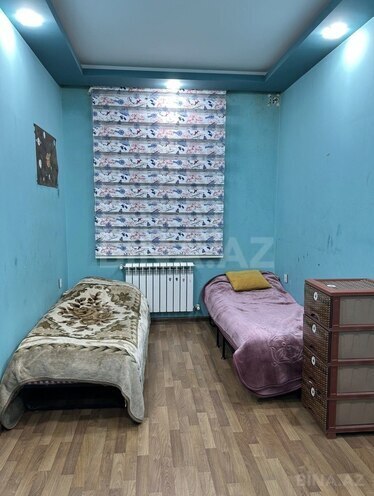 Satılır 4 otaqlı köhnə tikili 100 m², İnşaatçılar m., photo 8 from 15