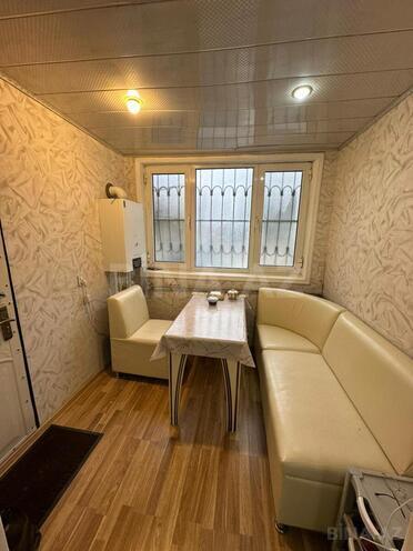 Satılır 3 otaqlı köhnə tikili 75 m², Binə q., photo 8 from 19