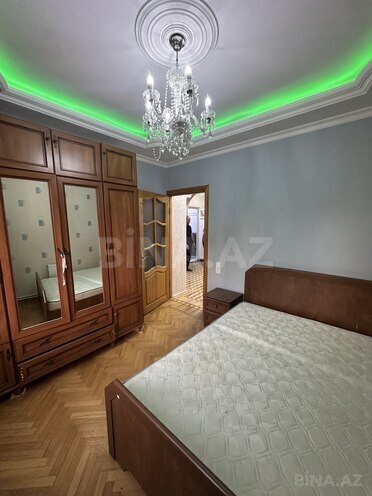 İcarəyə verilir 3 otaqlı köhnə tikili 90 m², Gənclik m., photo 3 from 13