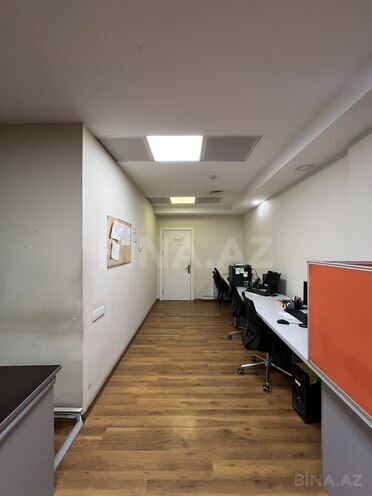 İcarəyə verilir  obyekt 1 200 m², İnşaatçılar m., photo 16 from 32