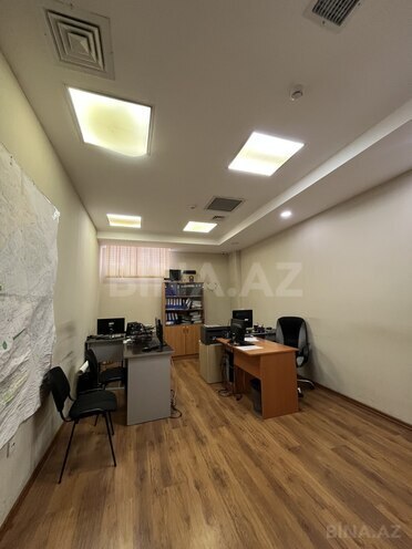 İcarəyə verilir  obyekt 1 200 m², İnşaatçılar m., photo 3 from 32