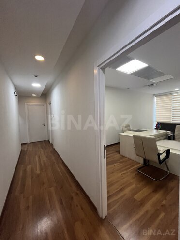 İcarəyə verilir  obyekt 1 200 m², İnşaatçılar m., photo 19 from 32