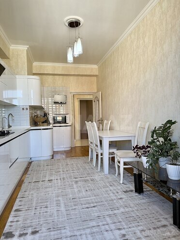 Продаётся 3-комн. новостройка 127 м², м. Мемар Аджеми, photo 18 from 23