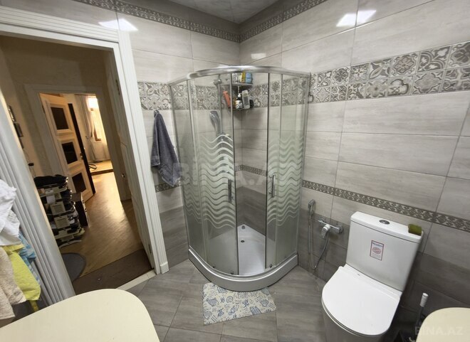 Продаётся 3-комн. вторичка 80 м², м. Элмляр Академиясы, photo 16 from 21