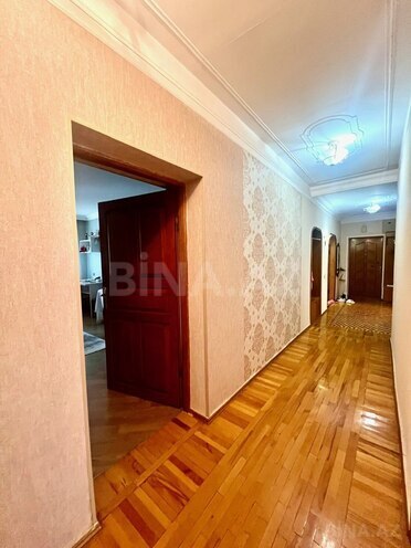 Satılır 5 otaqlı köhnə tikili 120 m², Nəsimi r., photo 22 from 30