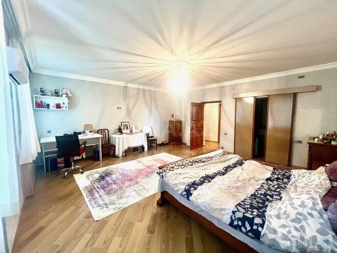 Satılır 5 otaqlı köhnə tikili 120 m², Nəsimi r., photo 8 from 30